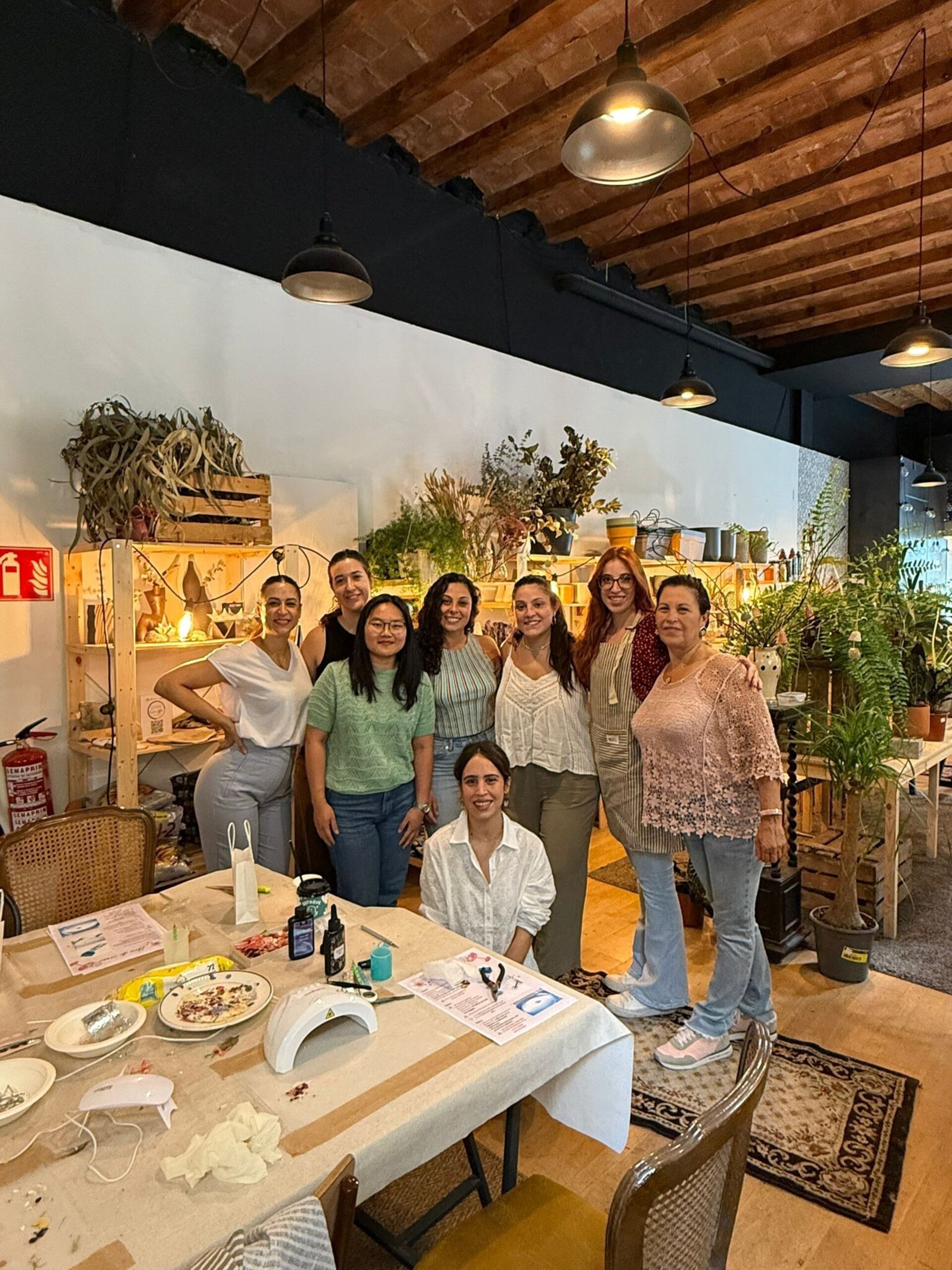 Taller de Joyería Botánica 30/05🌸 - 4