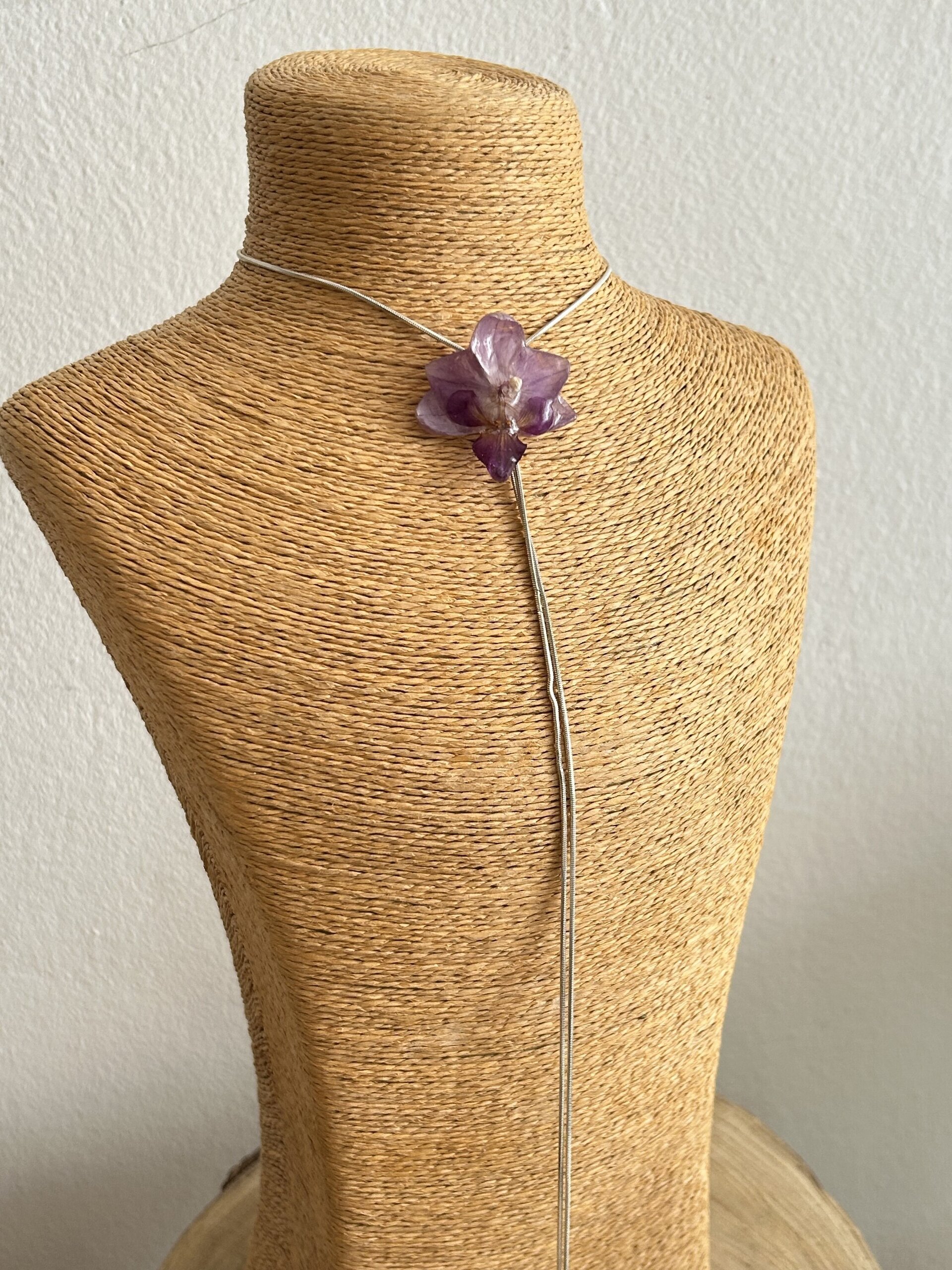 Clara 🔮 - collar corbata mini orquídea - 2
