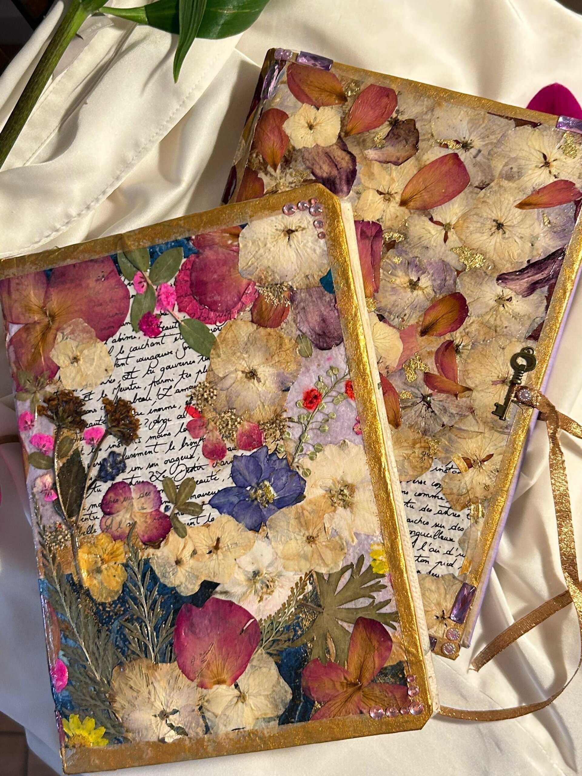 El retrato de Dorian Gray 📚 - Libretas Florales - 4