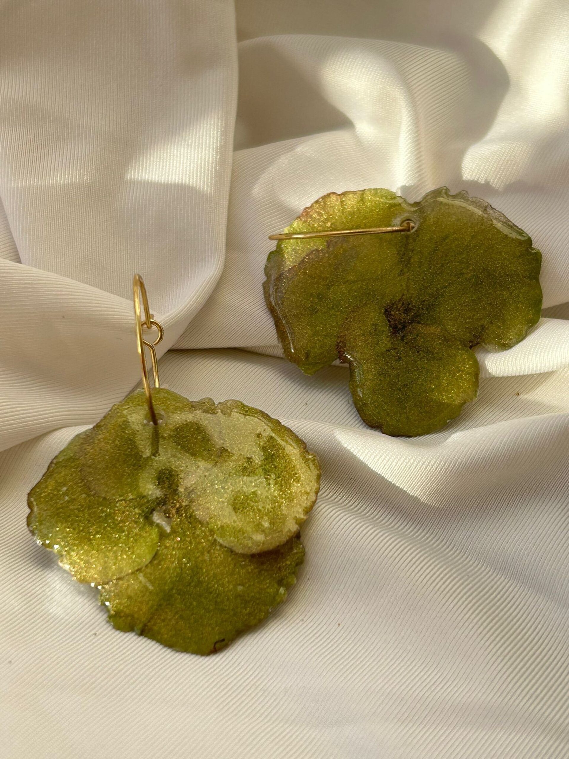 Fate of Ophelia 🪶 - pendientes hortensia - 1