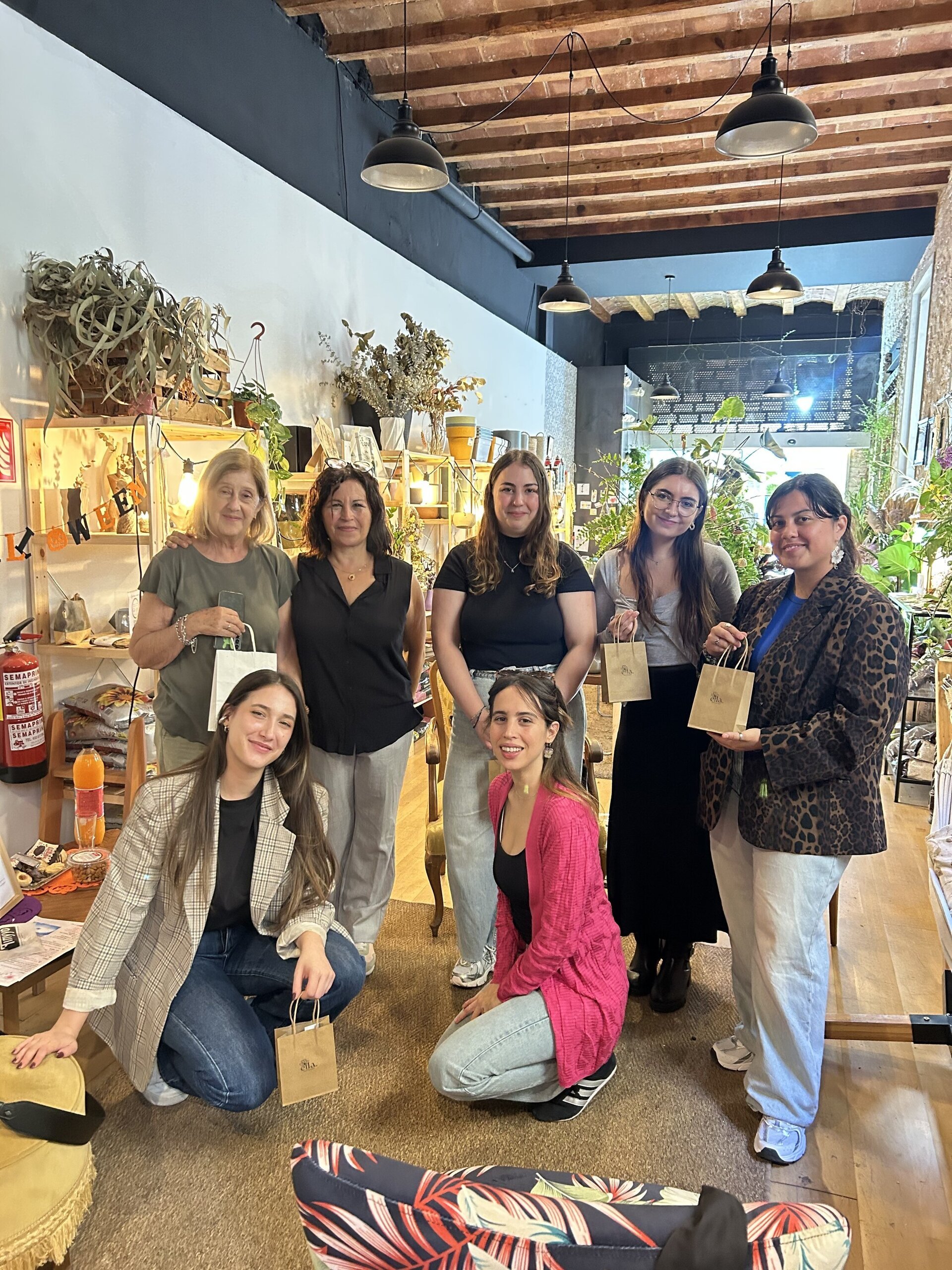 Taller de Joyería Botánica 21/03/2026 🌸 - 2